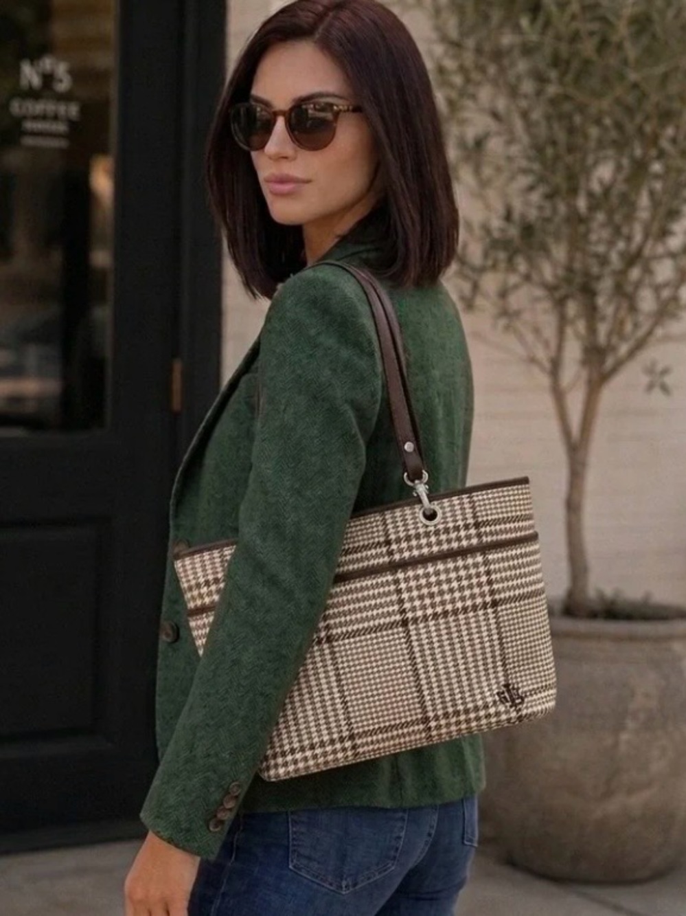Ralph Lauren Brown and Cream Houndstooth Tote 10x8